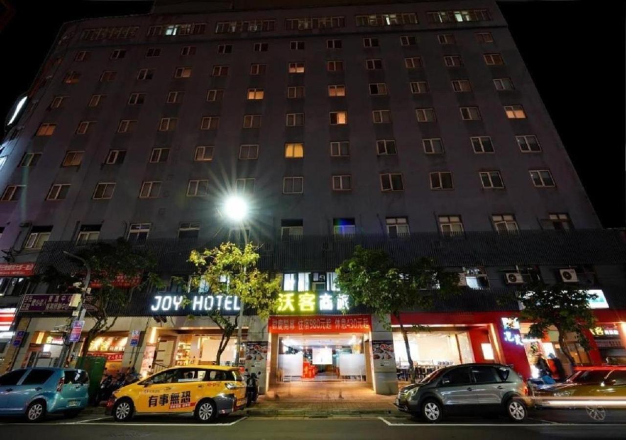 Walker Hotel - Sanchong Taipei Luaran gambar