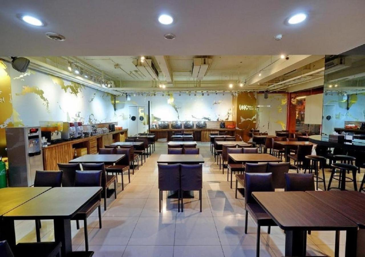 Walker Hotel - Sanchong Taipei Luaran gambar